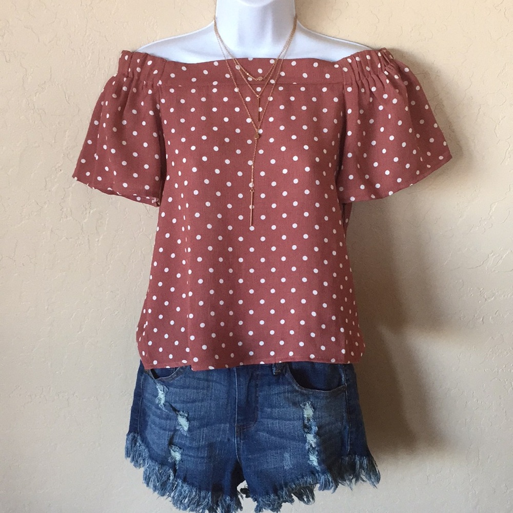 Dark Blush Off Shoulder Top - Picture 2 of 4